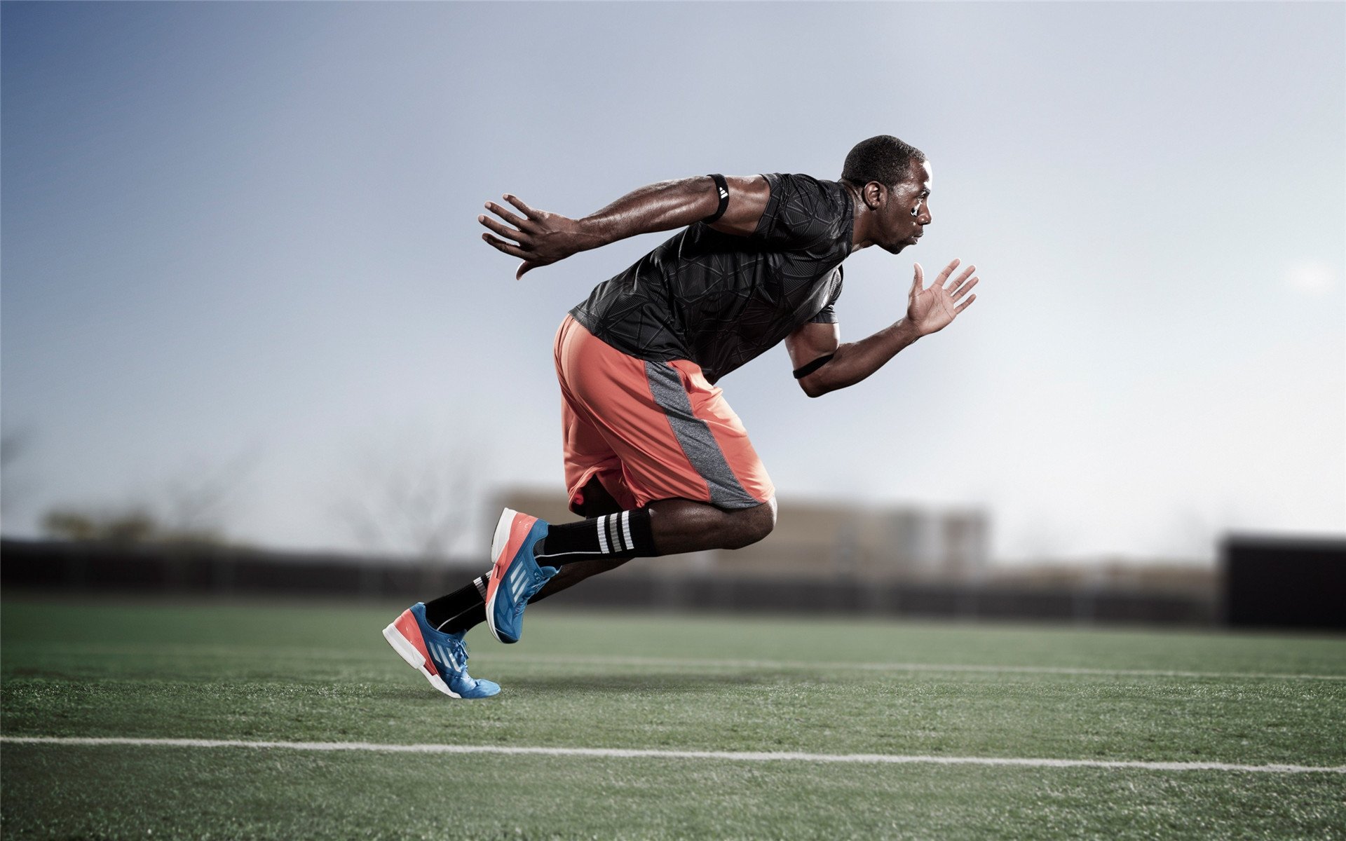 皮特·斯图斯:南非羚羊队的防守核心再度崭露头角